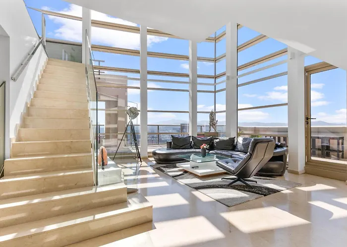 Penthouse Duplex With Epic Views